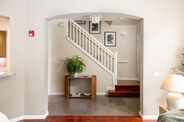 903 W Dana Street, Mountain View, CA 94041