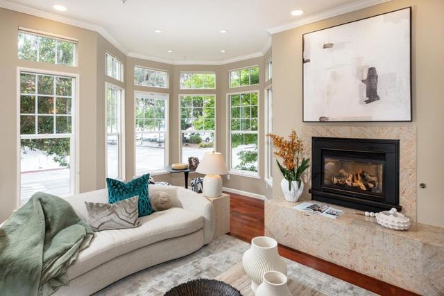 903 W Dana Street, Mountain View, CA 94041