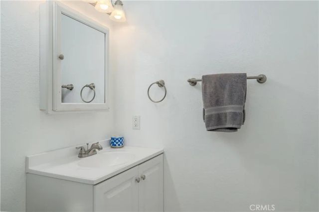 1009 S Mantle 138B, Santa Ana, CA 92705