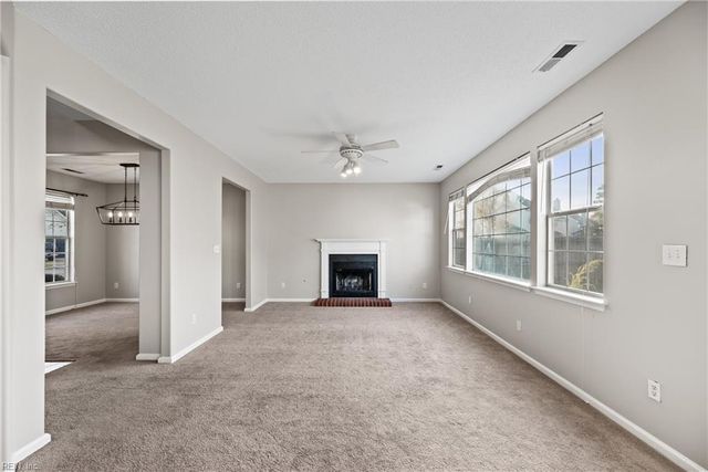 506 Whisper Walk WALK, Chesapeake, VA 23322