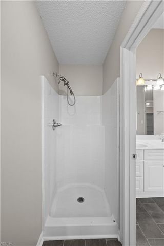 506 Whisper Walk WALK, Chesapeake, VA 23322