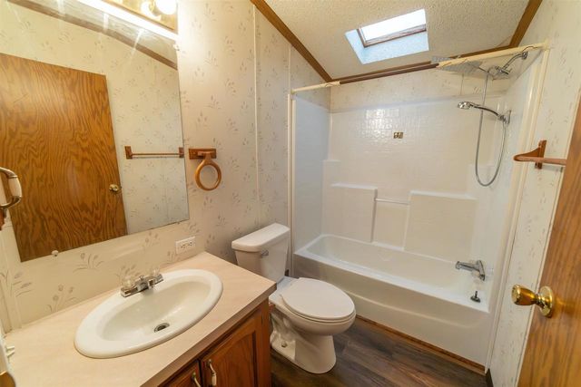 1123 County Rd C, Arkdale, WI 54613