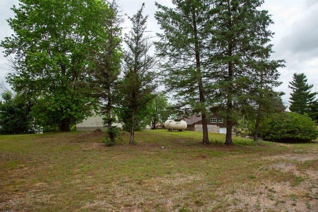 1123 County Rd C, Arkdale, WI 54613