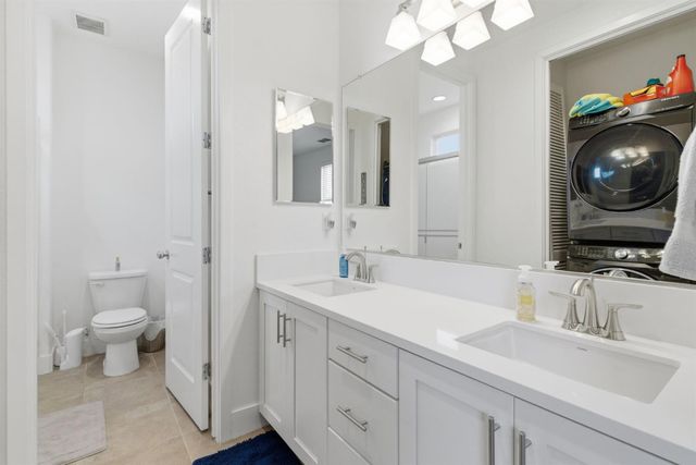 17726 Griswold Ct, Lathrop, CA 95330