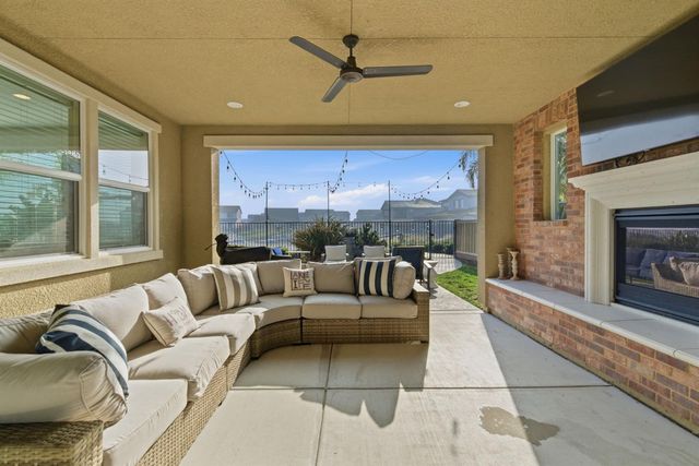 17726 Griswold Ct, Lathrop, CA 95330