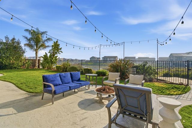 17726 Griswold Ct, Lathrop, CA 95330