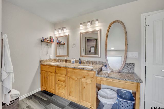 11867 Berrycreek Cir, Frankston, TX 75763