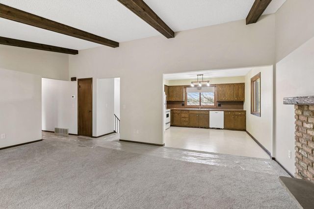 2904 Louisiana Avenue N, Crystal, MN 55427