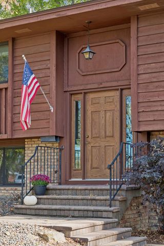 2904 Louisiana Avenue N, Crystal, MN 55427