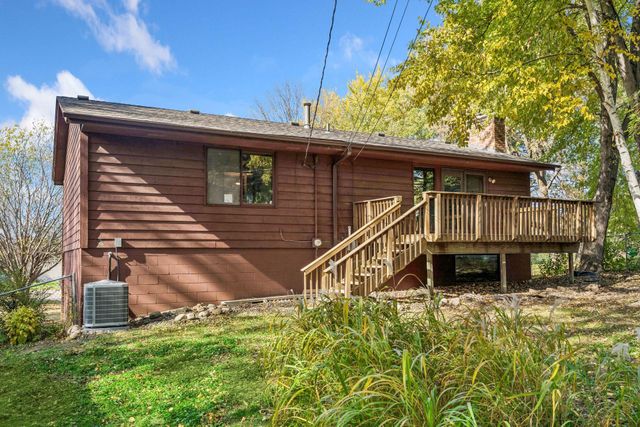 2904 Louisiana Avenue N, Crystal, MN 55427