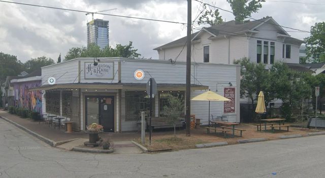 817 Henderson Street, Houston, TX 77007