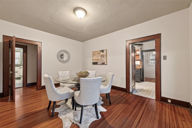 817 Henderson Street, Houston, TX 77007