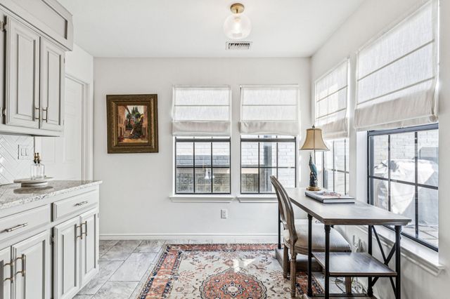 3635 Bryan Street, Dallas, TX 75204