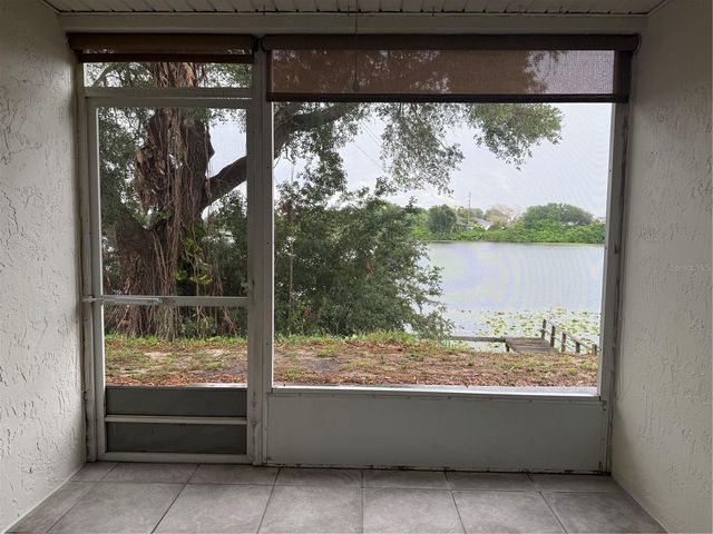 702 COUNTRY LANE NE 702, Winter Haven, FL 33881