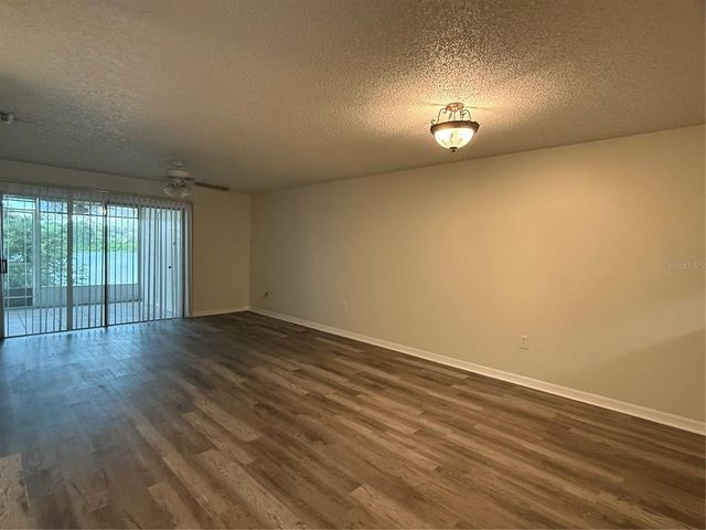 702 COUNTRY LANE NE 702, Winter Haven, FL 33881