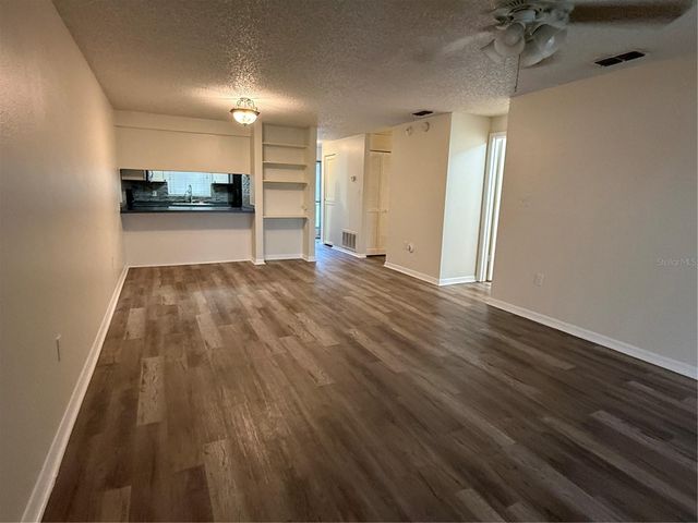 702 COUNTRY LANE NE 702, Winter Haven, FL 33881