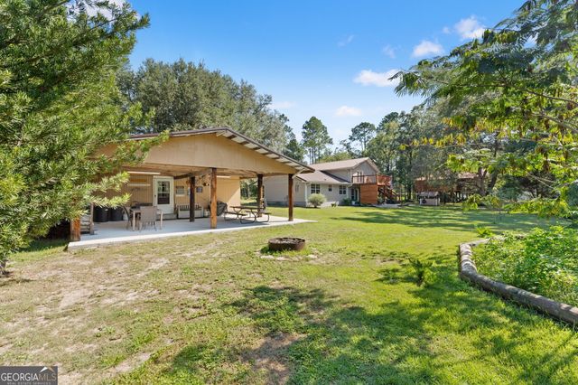 323 St Marys River Bluff Road, St. George, GA 31562