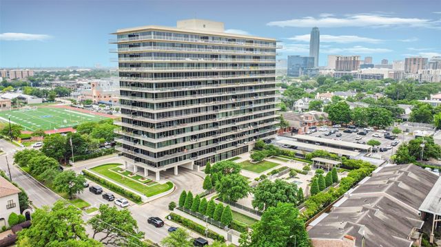 2200 Willowick Road 2H, Houston, TX 77027