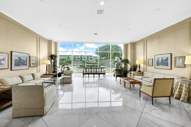 2200 Willowick Road 2H, Houston, TX 77027