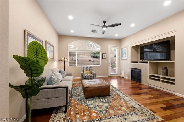 2321 Stone Glen Lane, Las Vegas, NV 89134