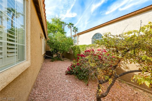 2321 Stone Glen Lane, Las Vegas, NV 89134