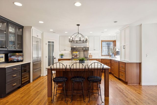 4481 Snail Lake Boulevard, Shoreview, MN 55126