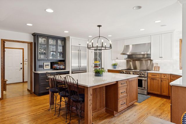 4481 Snail Lake Boulevard, Shoreview, MN 55126