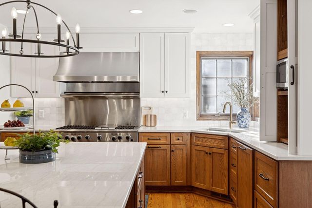 4481 Snail Lake Boulevard, Shoreview, MN 55126