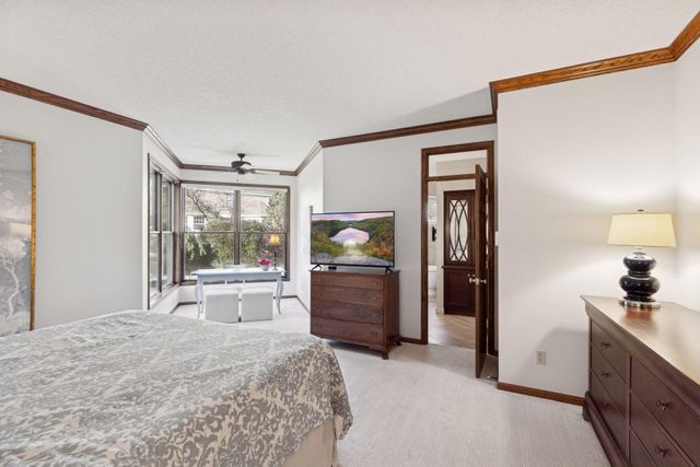 4481 Snail Lake Boulevard, Shoreview, MN 55126