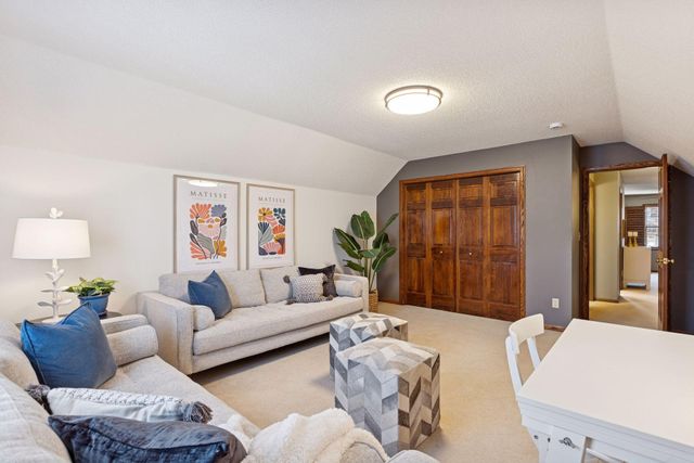 4481 Snail Lake Boulevard, Shoreview, MN 55126