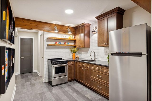 4481 Snail Lake Boulevard, Shoreview, MN 55126