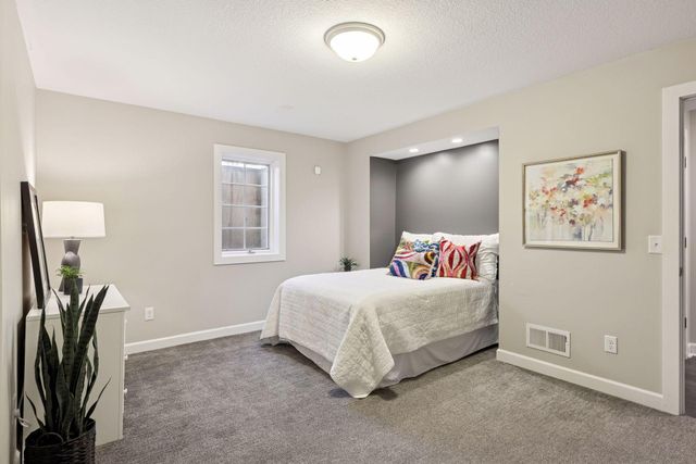 4481 Snail Lake Boulevard, Shoreview, MN 55126