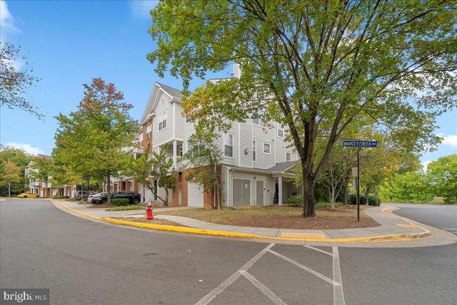 13052 MARCEY CREEK RD #13052, Herndon, VA 20171