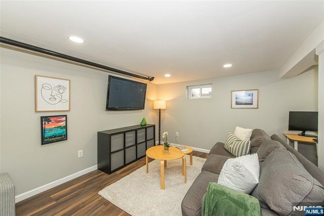 384 Essex Avenue, Bloomfield, NJ 07003