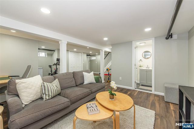 384 Essex Avenue, Bloomfield, NJ 07003