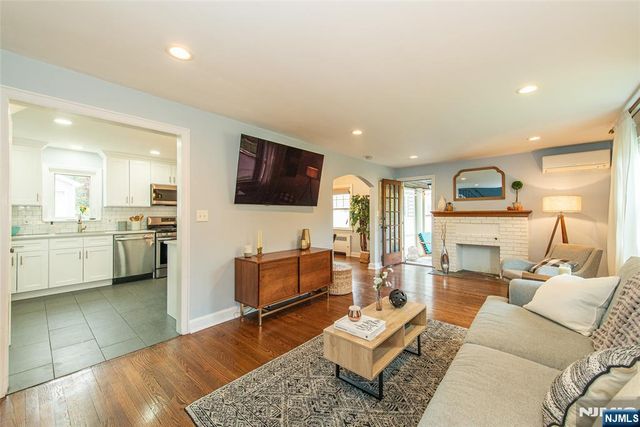 384 Essex Avenue, Bloomfield, NJ 07003