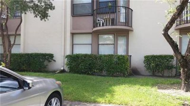 2701 RIVERSIDE Drive 105-B, Coral Springs, FL 33065