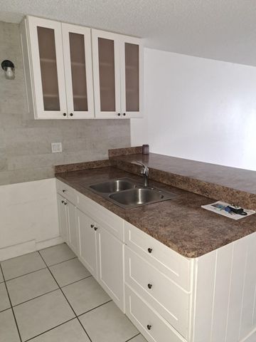 2701 RIVERSIDE Drive 105-B, Coral Springs, FL 33065
