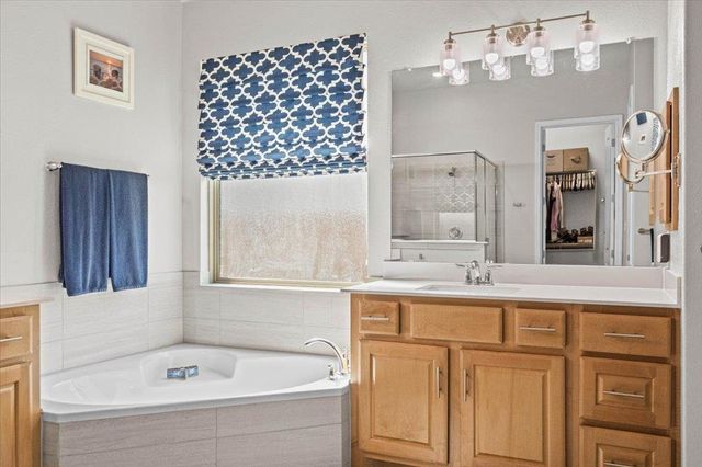 221 Iron Creek WAY, Kyle, TX 78640
