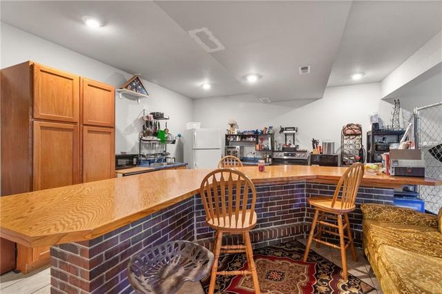 19618 Neth Road, Trimble, MO 64492