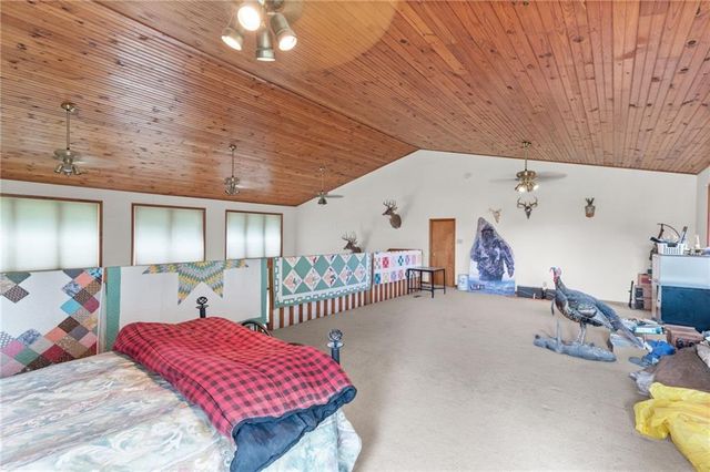 19618 Neth Road, Trimble, MO 64492