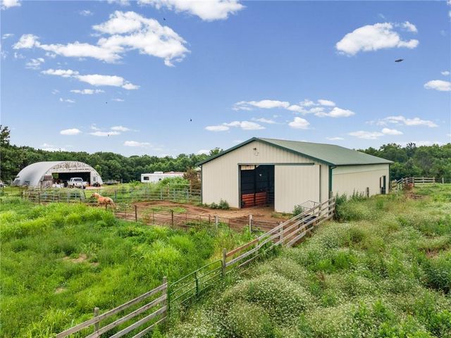 19618 Neth Road, Trimble, MO 64492