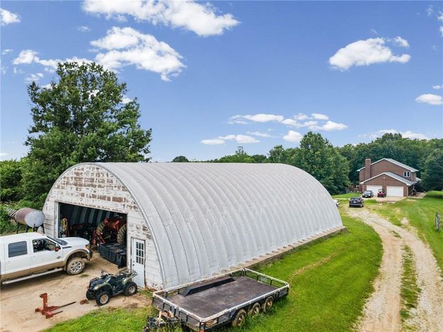19618 Neth Road, Trimble, MO 64492
