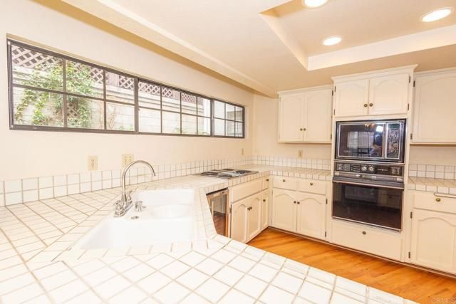 4008 Ampudia Street, San Diego, CA 92110