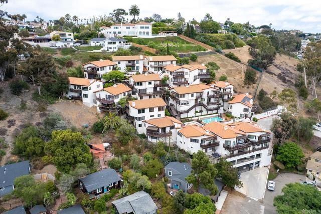 4008 Ampudia Street, San Diego, CA 92110