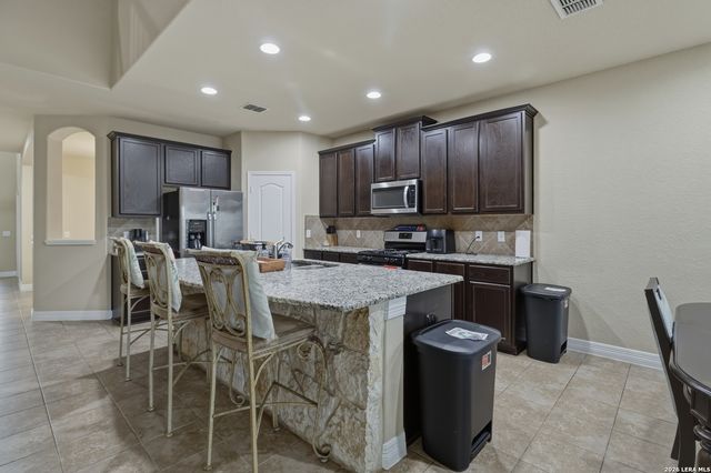 1139 pelican, New Braunfels, TX 78130