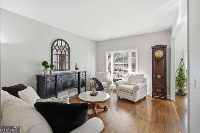 435 Oak Forest Drive, Dawsonville, GA 30534