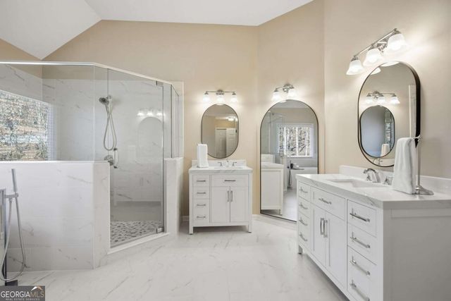 435 Oak Forest Drive, Dawsonville, GA 30534