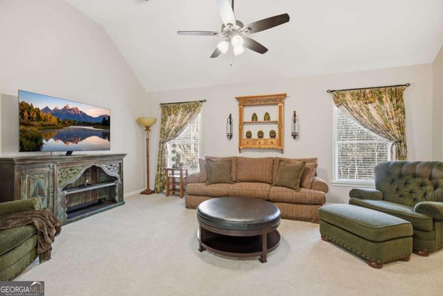 435 Oak Forest Drive, Dawsonville, GA 30534