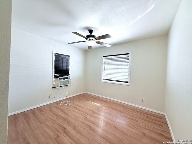 247 E Baylor, San Antonio, TX 78204